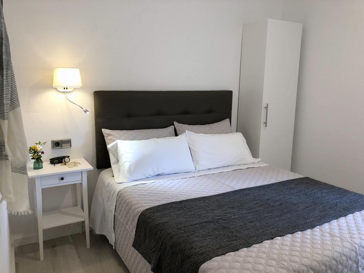Apartaments La Palmera, Terrace & Pool Sant Marti d'Empuries Værelse billede